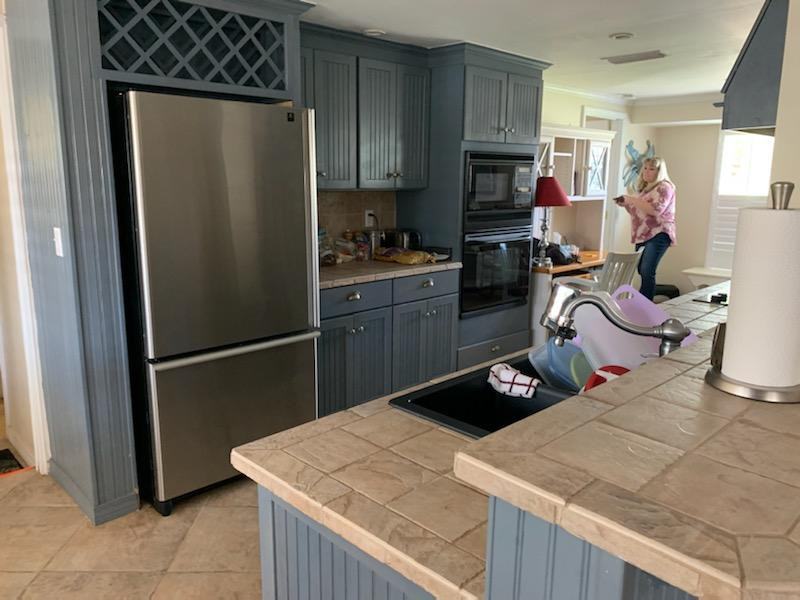 3811 Emerald Ave - Photo 2 of 6