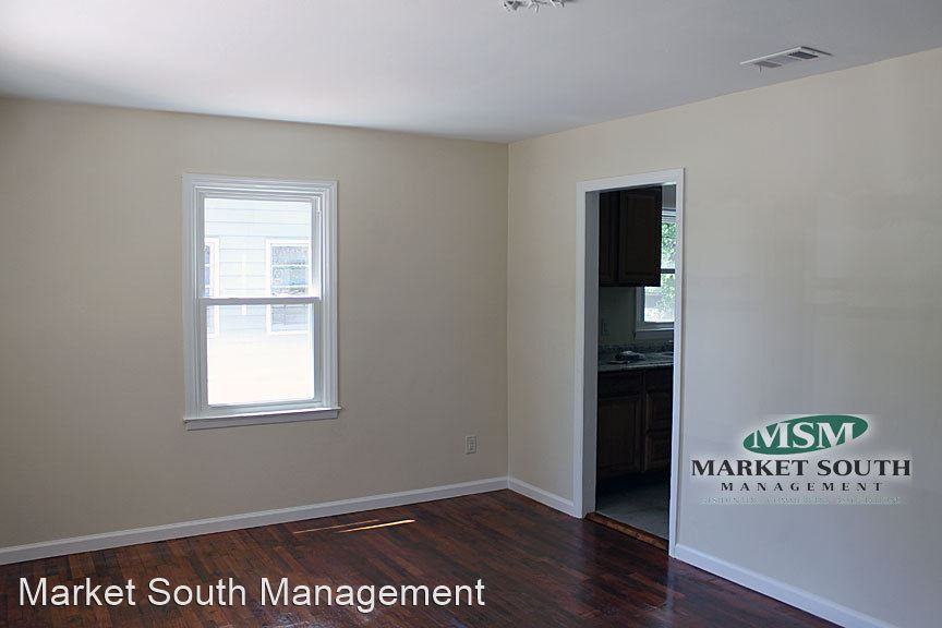 834 Sherman Ave - Photo 3 of 9