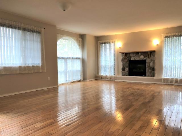 33011 2nd Avenue - Photo 3 of 16