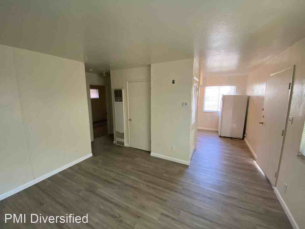 775 Moran Street - Photo 3 of 9