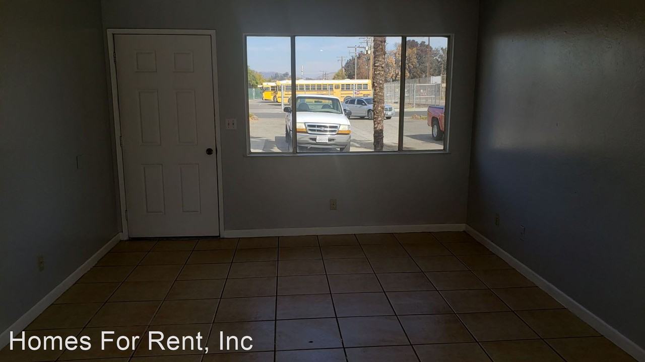 824-832 E. Samoa St - Photo 2 of 8