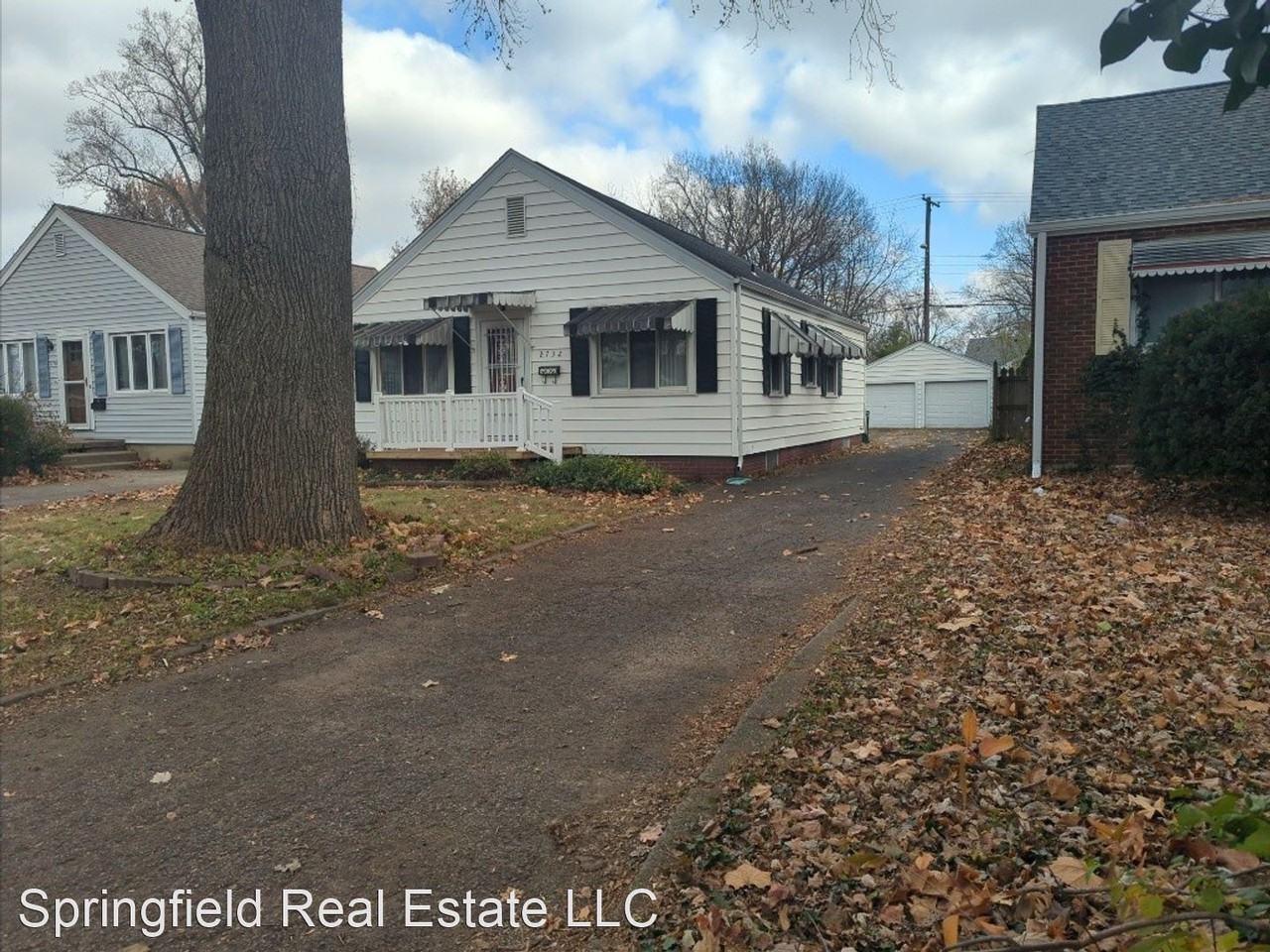 2732 S State St, Springfield, IL 62704 3 Bedroom House for 1,200/month