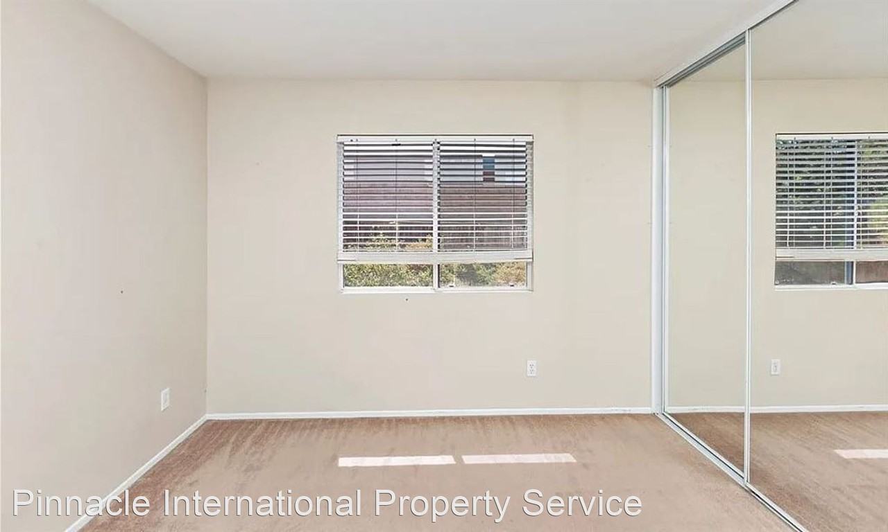 1451 Sutherland Dr - Photo 2 of 29