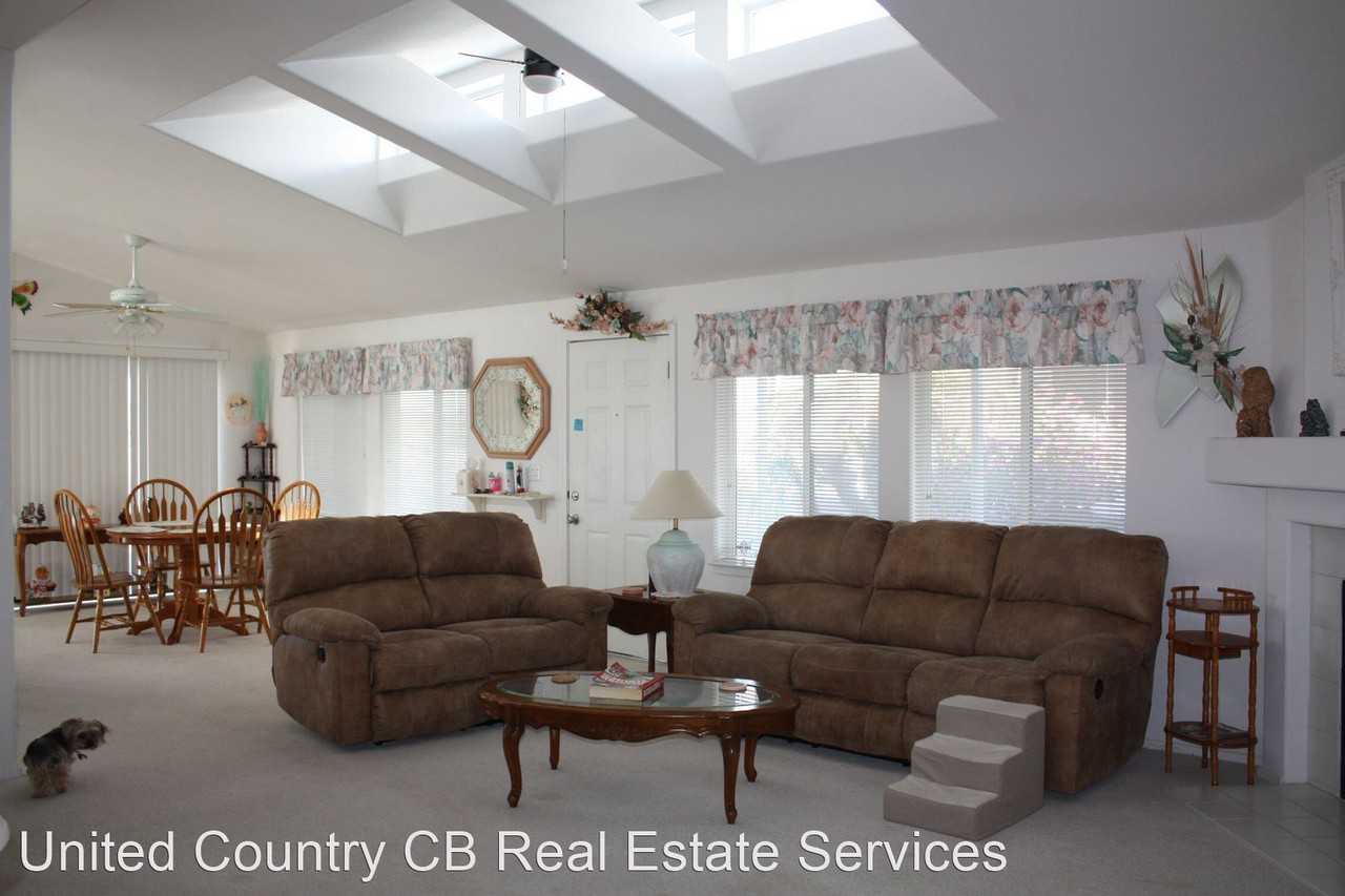 516 E Bluewater Dr - Photo 3 of 23