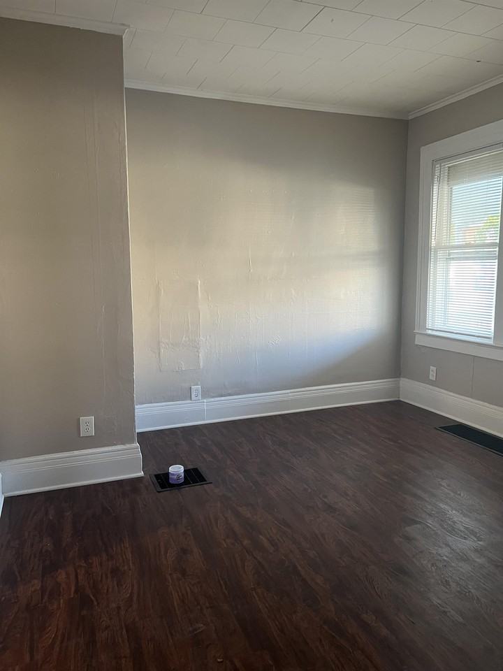 367 Hawley St #1 - Photo 3 of 20