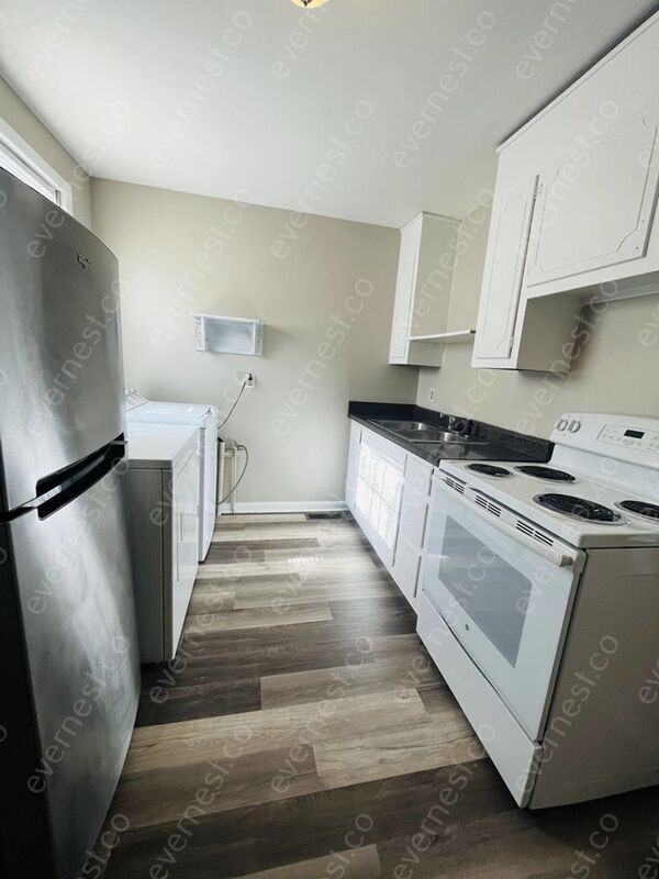 1818 Cahal Ave #B - Photo 2 of 14