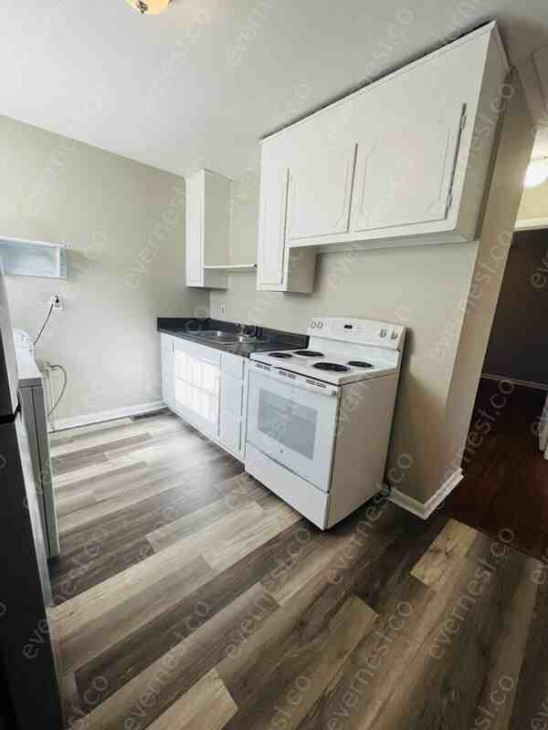 1818 Cahal Ave #B - Photo 3 of 14