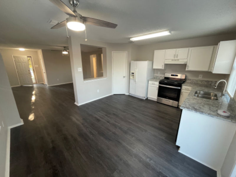 4604 Cool Ridge Ct - Photo 3 of 20