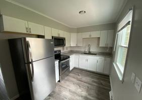 featured image of 121 E 35th St