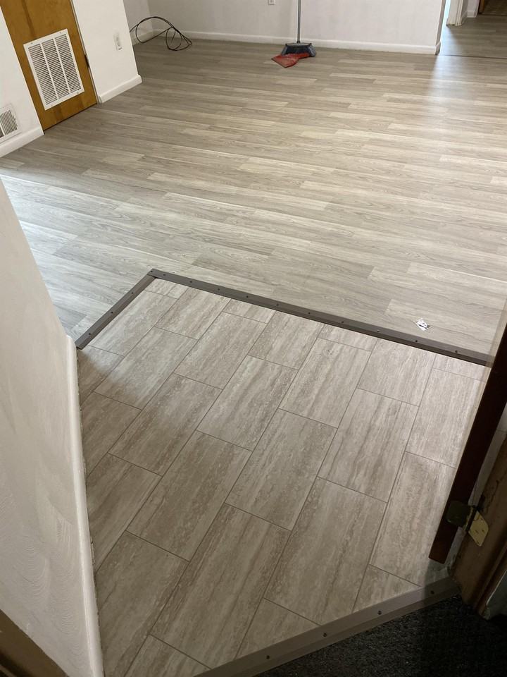 505 Shaw Ave #1 - Photo 3 of 6