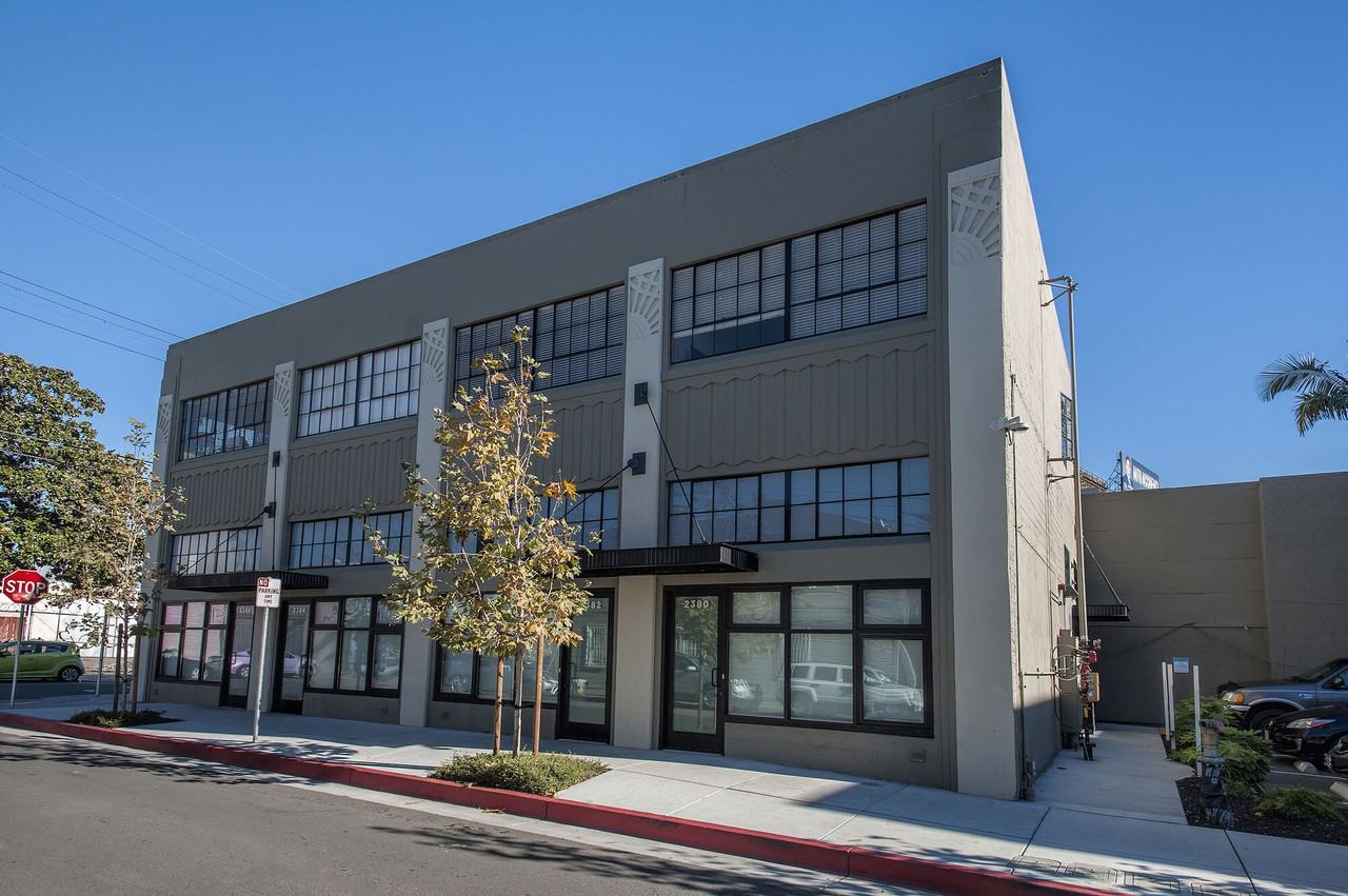 Mason at Hive - Photo 6 of 40