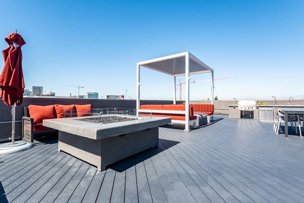 Rowhaus - Photo 6 of 23