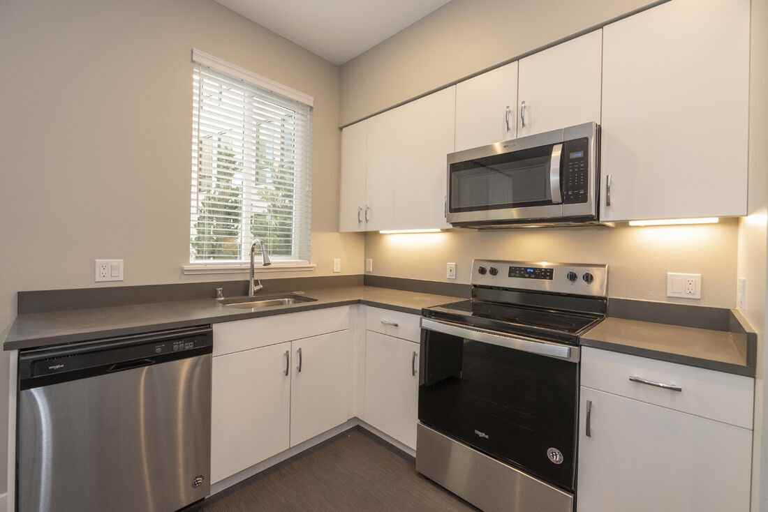 Monogram Apartments - Photo 3 of 32