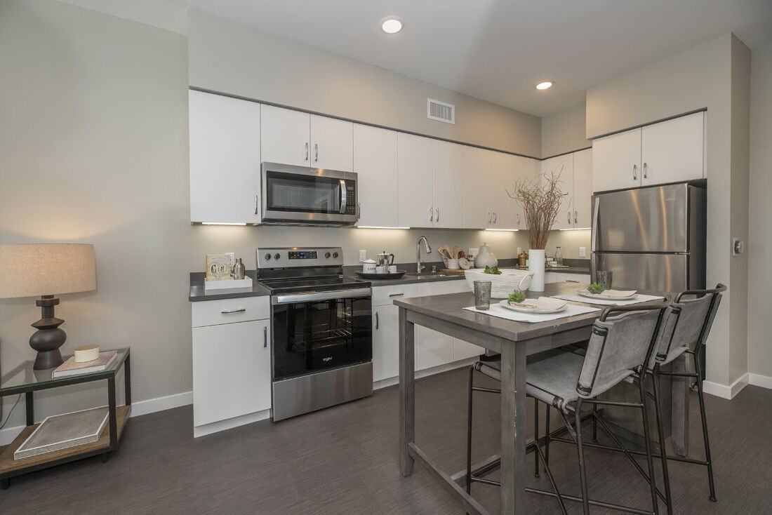 Monogram Apartments - Photo 5 of 32