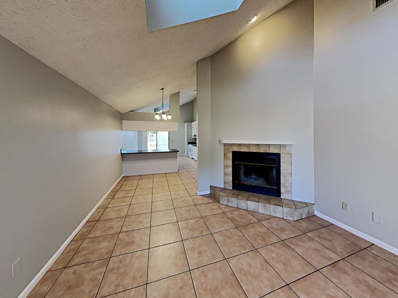 457 Filmore Dr - Photo 3 of 17