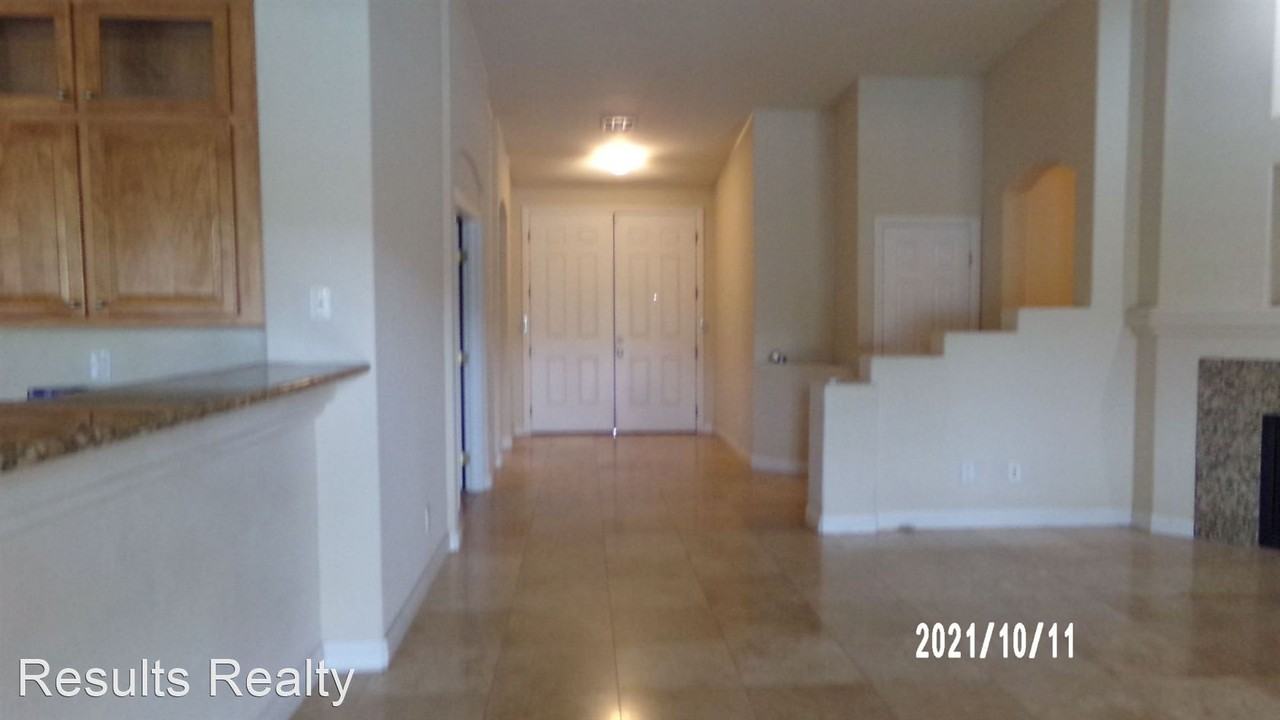 2216 Dogwood Ranch Ave - Photo 3 of 12