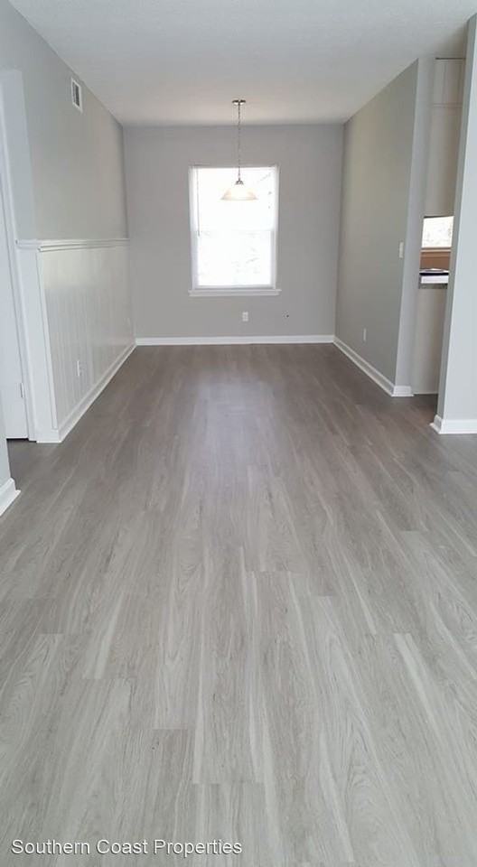 West Pine Street - Photo 2 of 4