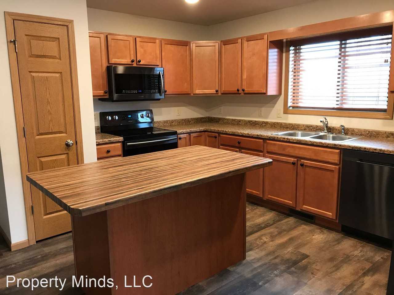 Arthur St. - Photo 2 of 18