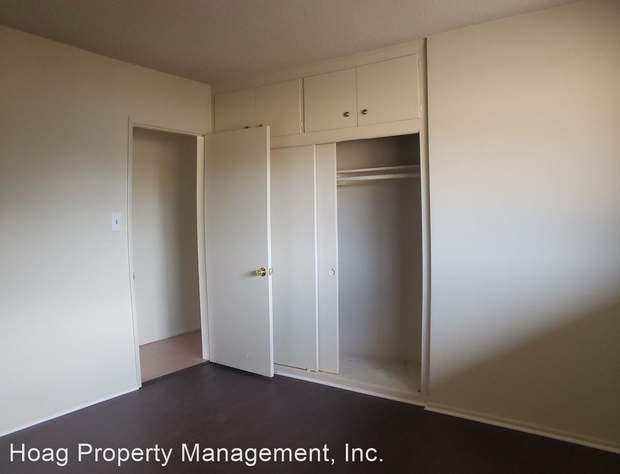 11915 Manor Dr - Photo 3 of 9