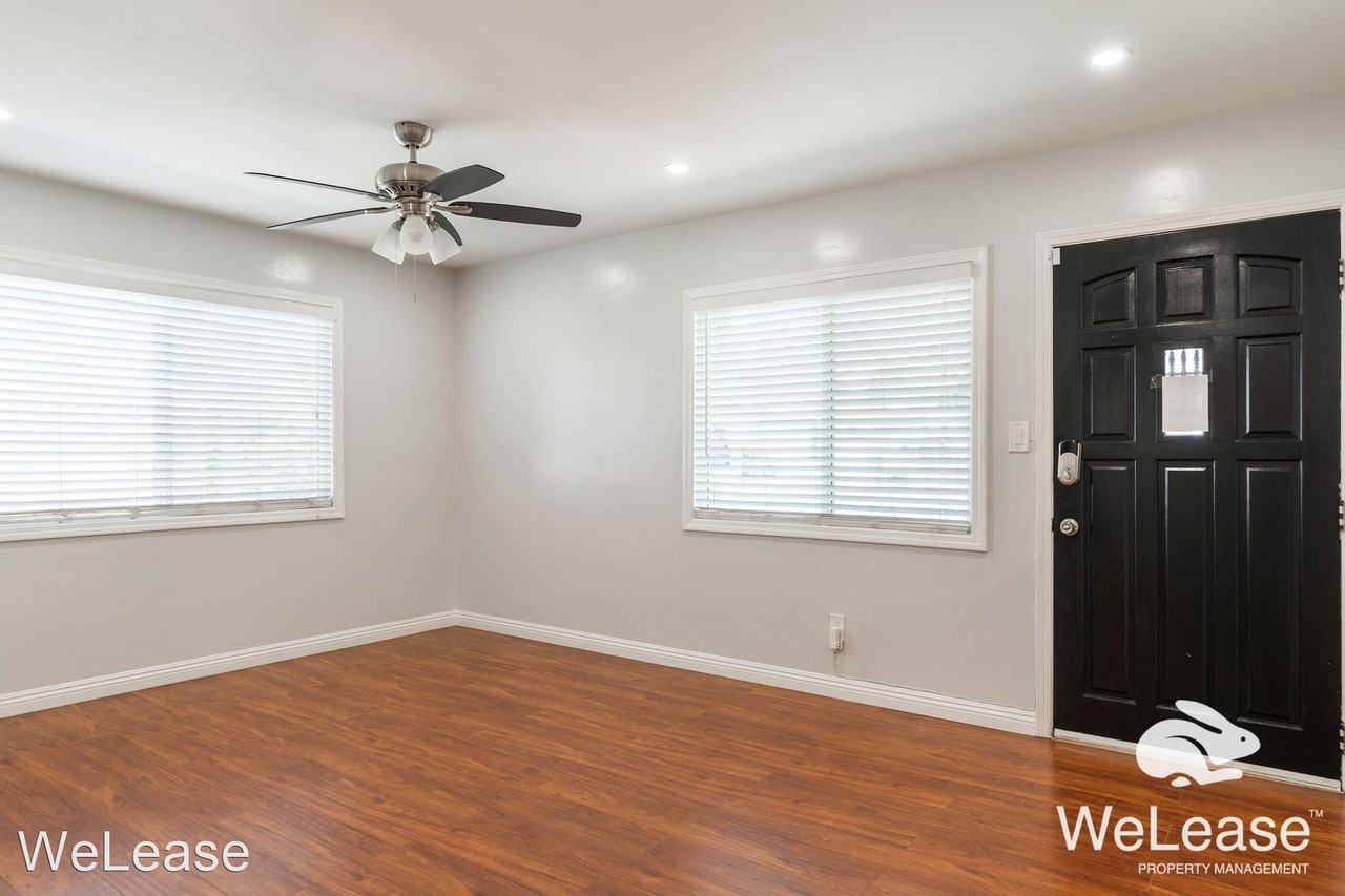 938 Elwood St - Photo 2 of 18