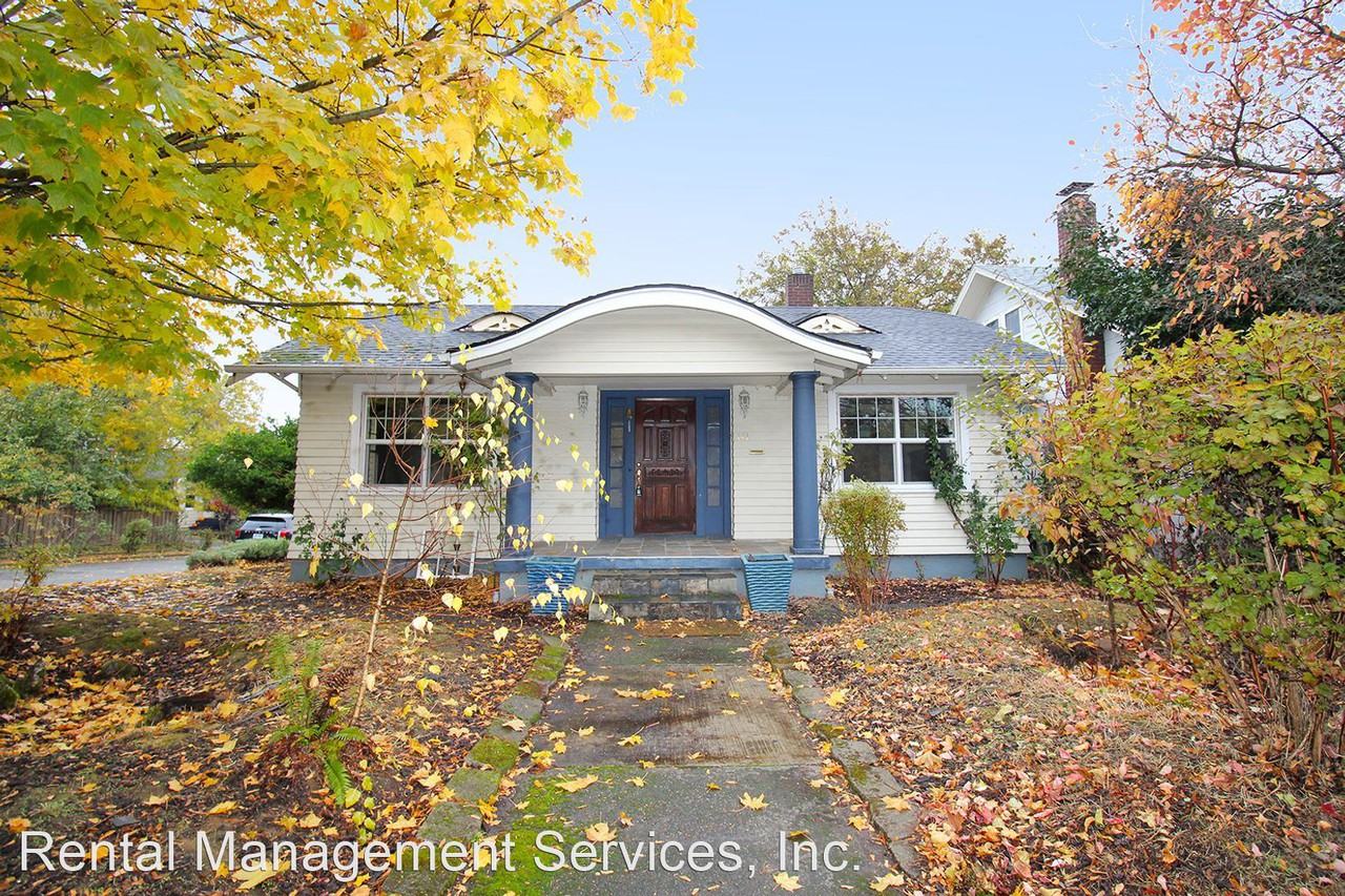 141 NE Bryant St. - Photo 2 of 26