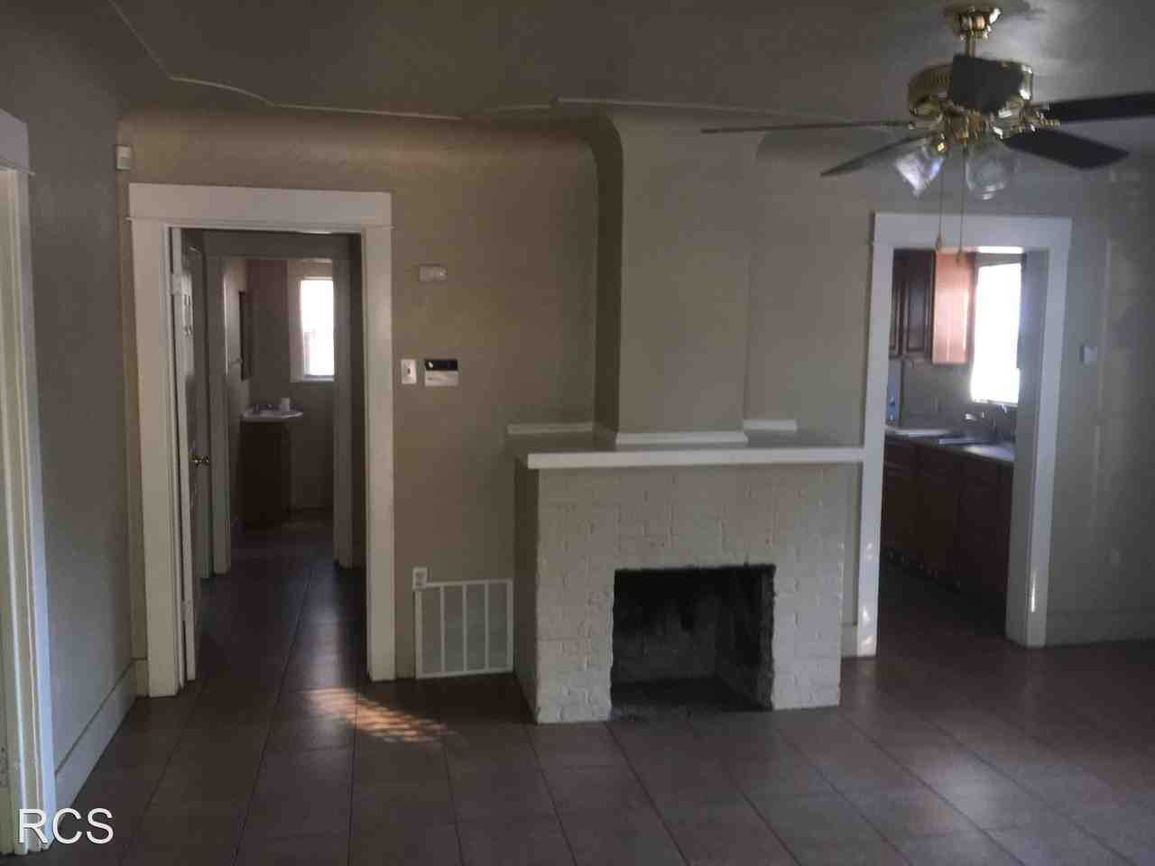 311 Colorado Ave - Photo 2 of 2