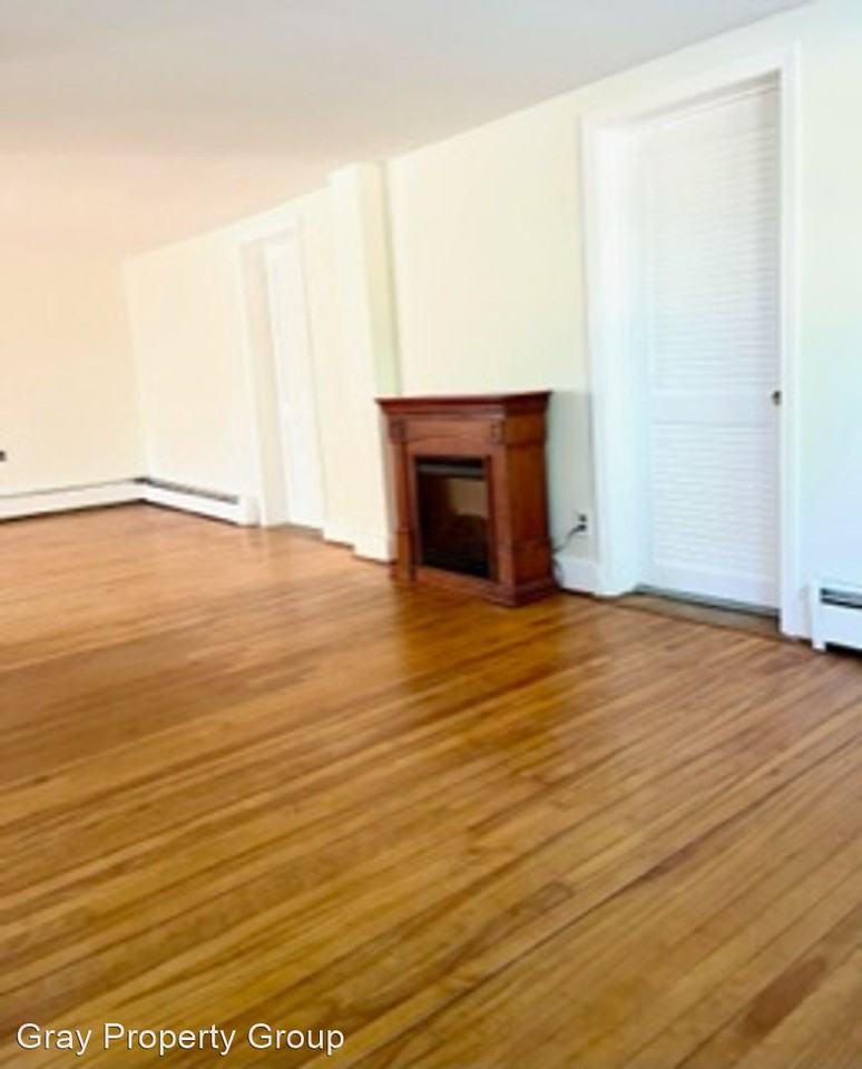 48 Mast Rd - Photo 3 of 11