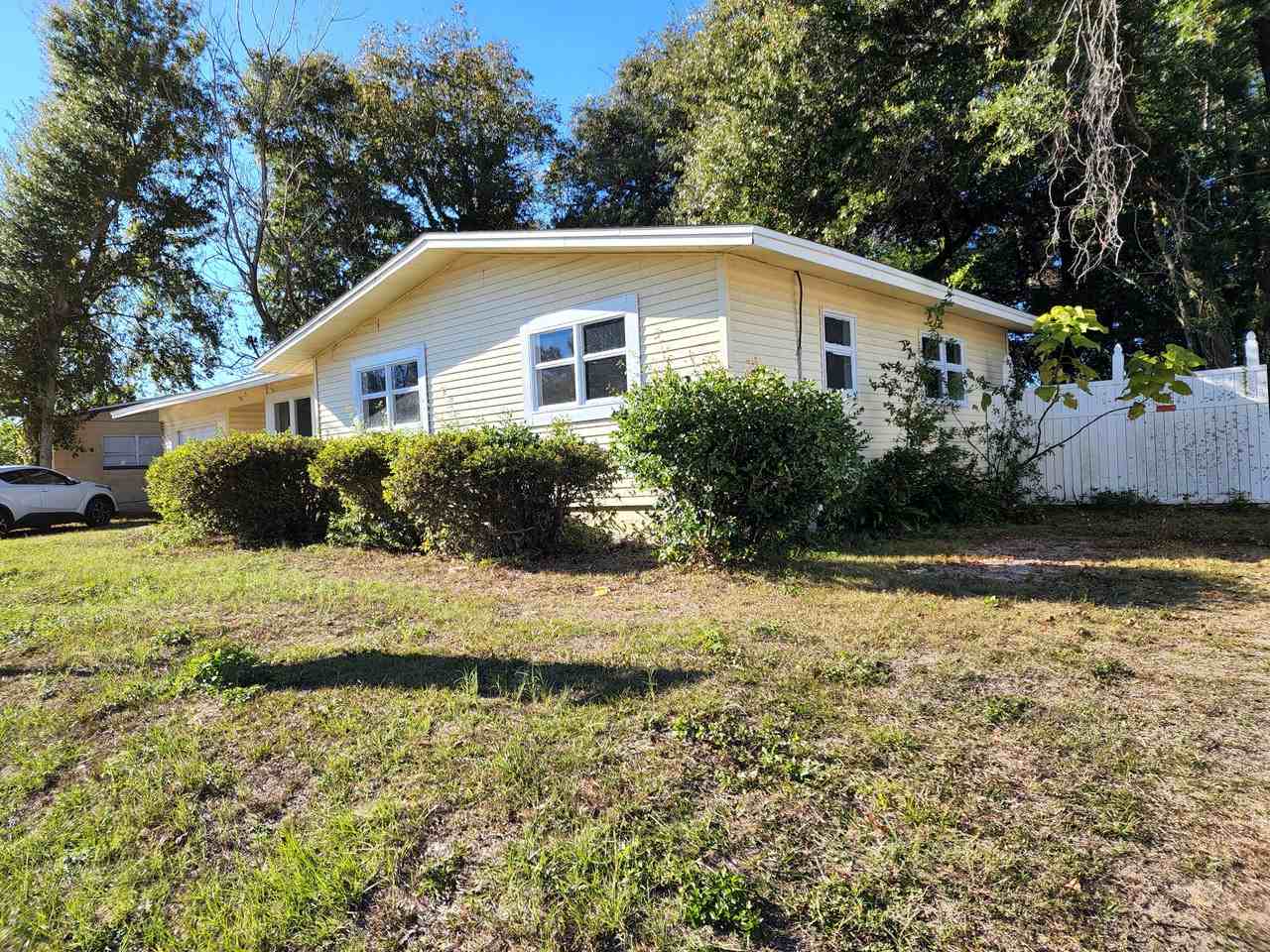 3052 Creighton Rd - Photo 2 of 12