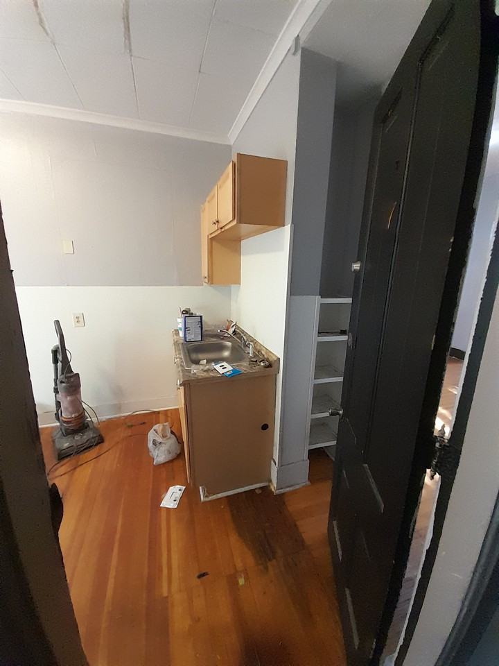 1025 College Ave #1 - Photo 2 of 13