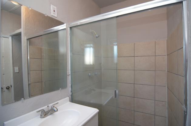 2507 North Treat Avenue - Photo 2 of 5