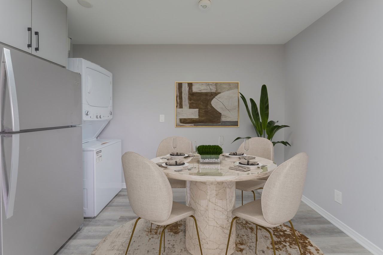 811 Overlea Crt #2 - Photo 2 of 22