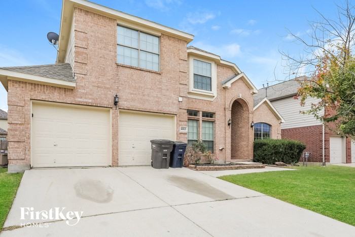 6813 White River Dr - Photo 2 of 15