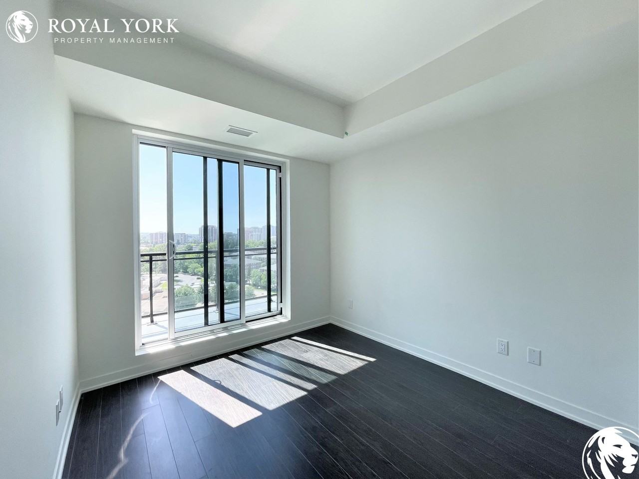 128 King St N #1606 - Photo 3 of 25