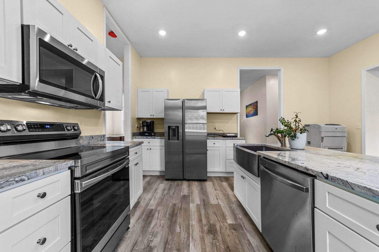 3rd Avenue - Photo 2 of 5