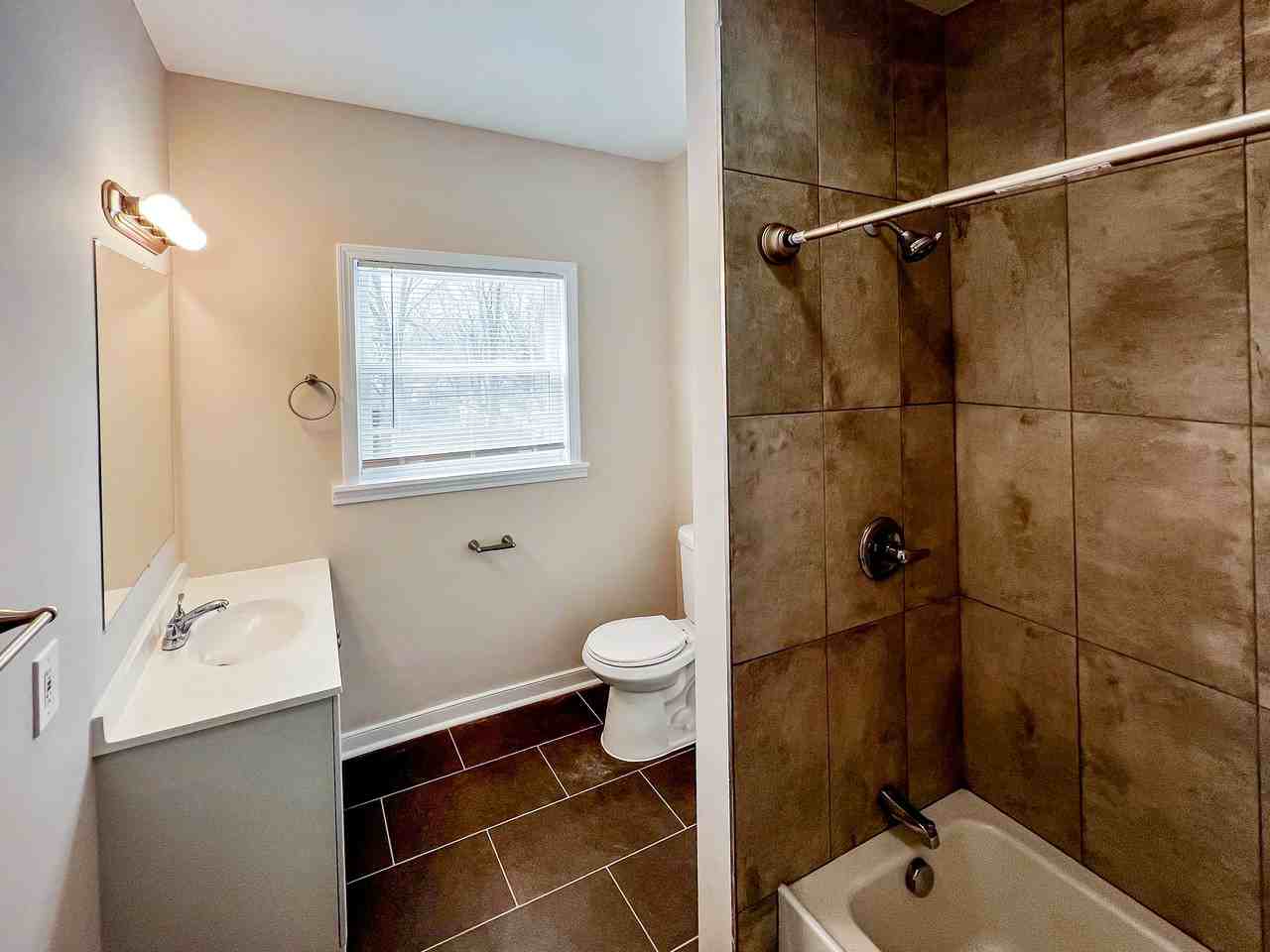 Enslow Ave - Photo 6 of 11