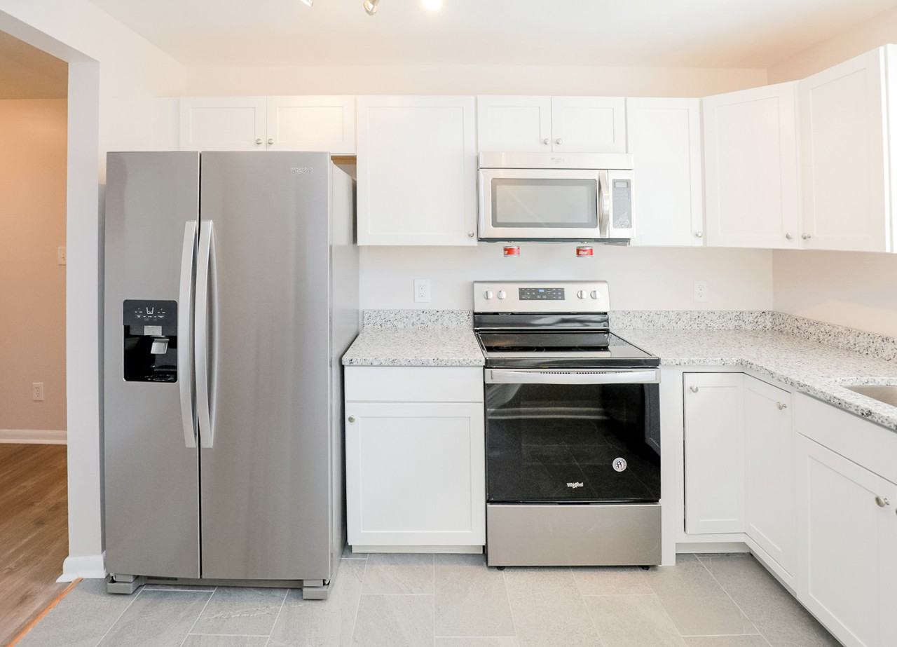 2210 Van Dorn St - Photo 2 of 19