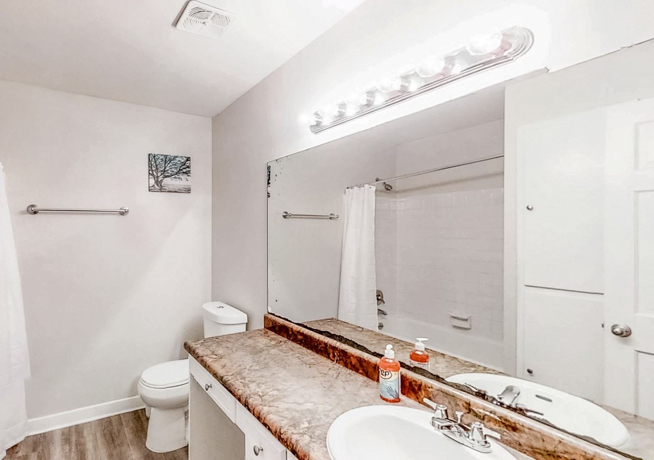 Oak Springs Ct - Photo 3 of 7