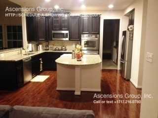 8541 Diamond Run Ct - Photo 3 of 10