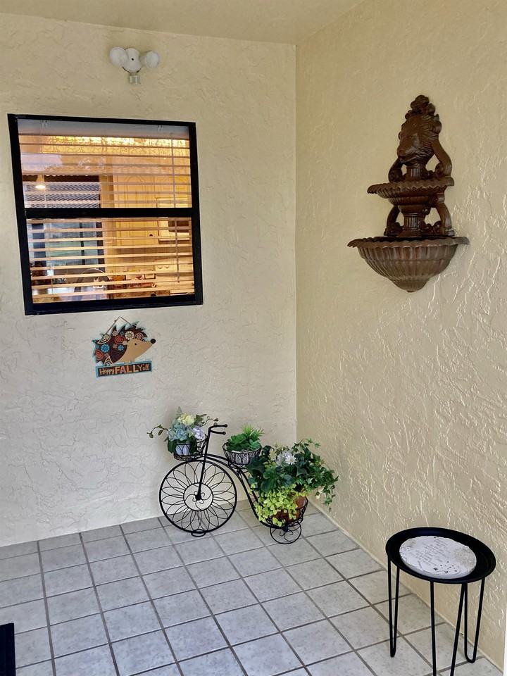 13337 Tall Grass Ct #1 - Photo 4 of 50