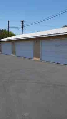 417 W Grinnell Dr #411 - Photo 2 of 12