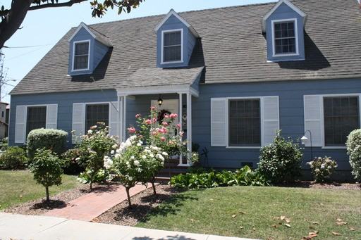 180 E Bixby Rd - Photo 3 of 58