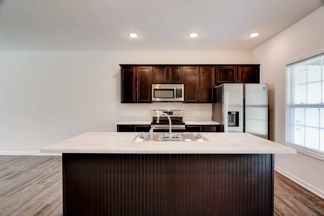 318 Bogle St #1 - Photo 5 of 19