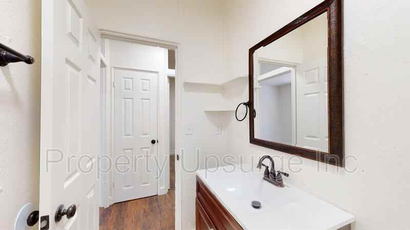 1883 3rd St - Photo 3 of 15