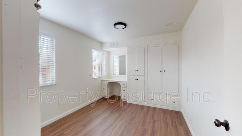 1510 Montana Ave - Photo 3 of 13