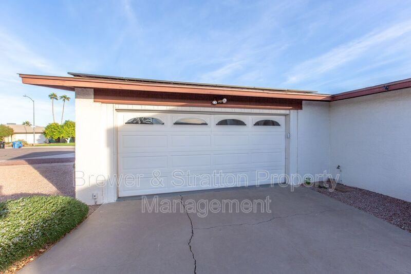 3229 E Mescal St - Photo 2 of 50