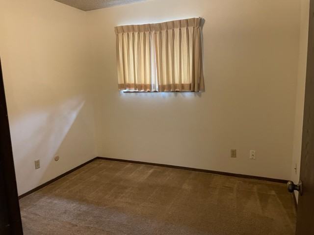 1415 N Main St #6 - Photo 4 of 12