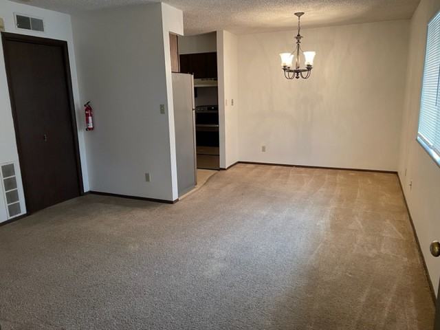 1415 N Main St #6 - Photo 7 of 12