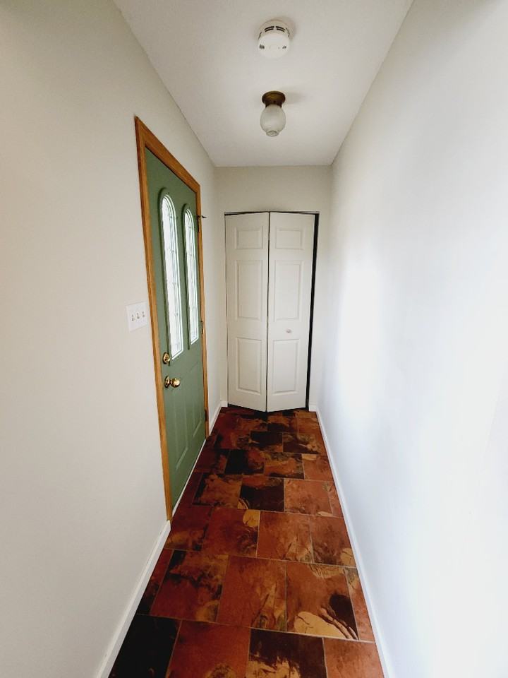 278 Coghill, Kingsville - Photo 3 of 31