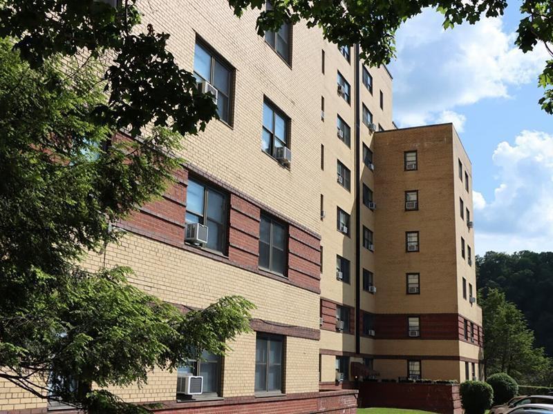 1 One Morris St, Charleston, WV 25301 2 Bedroom Apartment for 799/month Zumper