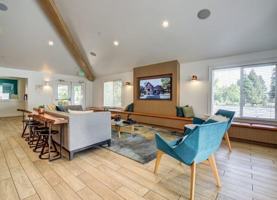 featured image of 3400 Richmond Pkwy